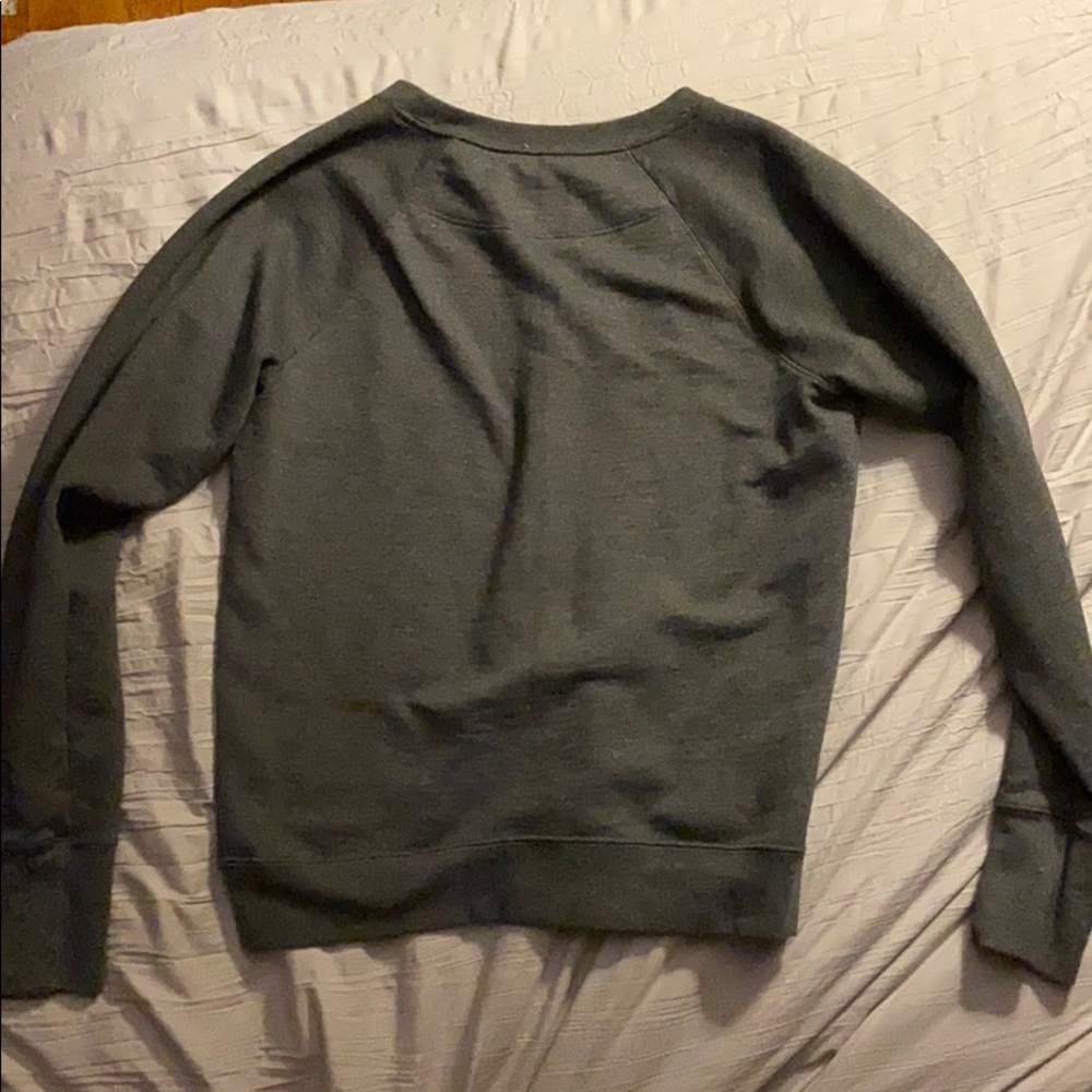 Champion pull over - Picture 2 of 4